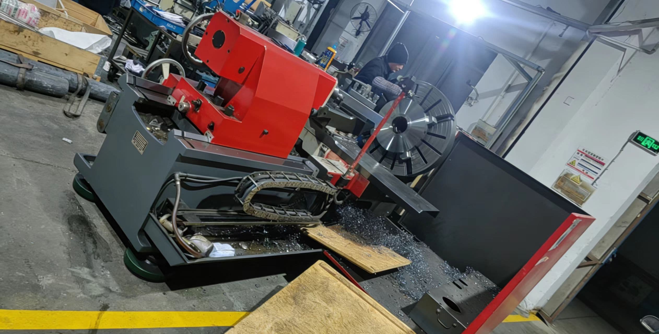 普通车床 - 图片 1