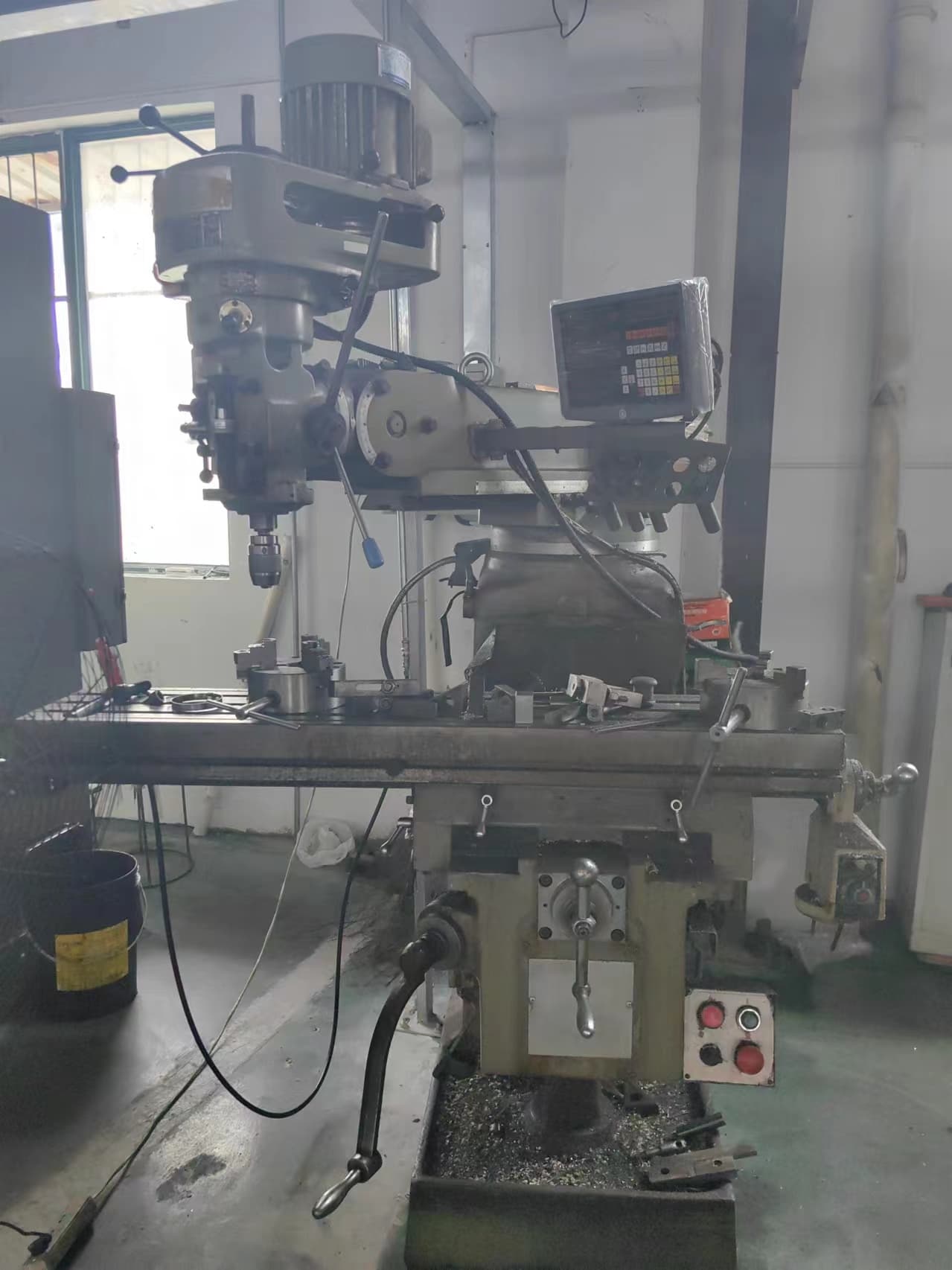 普通铣床 - 图片 1